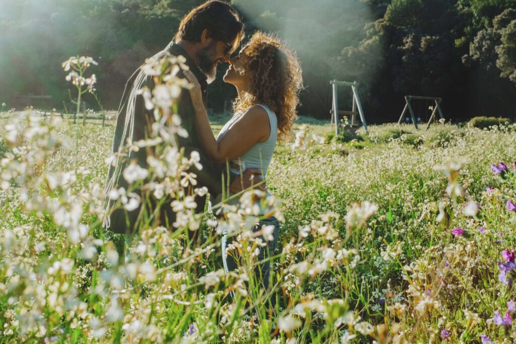 Sommer Date-Ideen auf dem Land: Unvergessliche Momente unter freiem Himmel